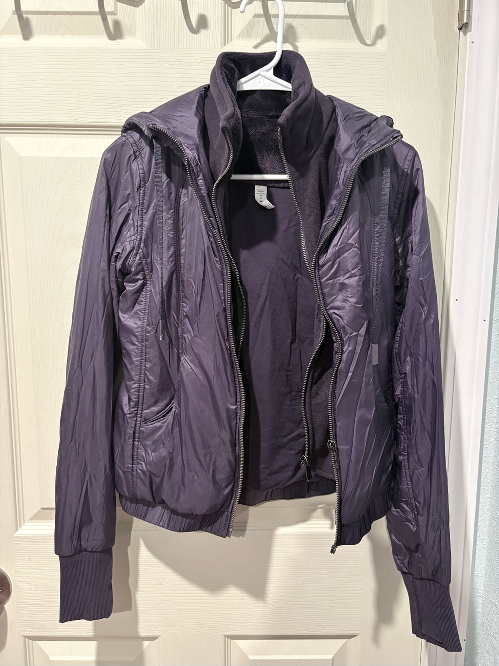 lululemon athletica Glyde Scuba Hoodie, Boysenberry water wind resistant
